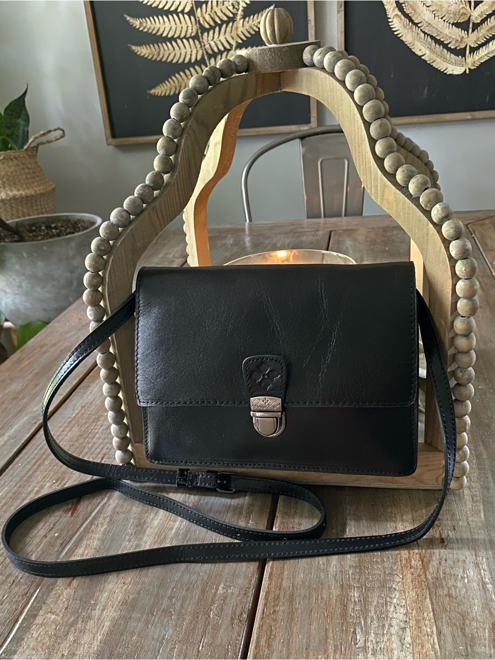 Patricia Nash Lanza Leather Convertible Crossbody Bag Purse Embossed Logo Black - Picture 4 of 17